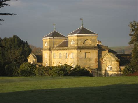 Landed families of Britain and Ireland: (200) Ashburnham of Ashburnham Place, Earls of Ashburnham