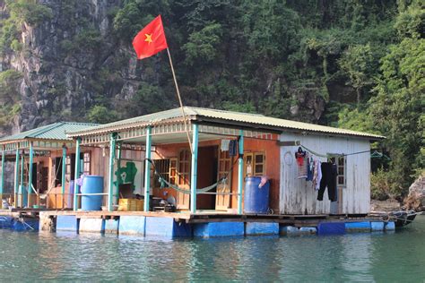 House Boats In Halong Bay, Vietnam - The Travel Guru