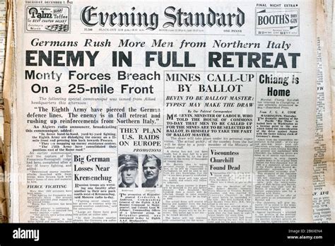 "Enemy in Full Retreat" front page Evening Standard WWII World War 2 ...