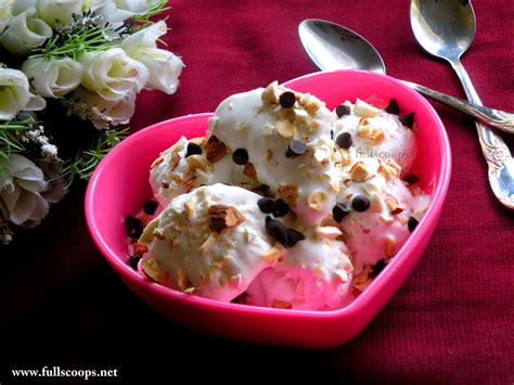Vanilla Ice Cream Recipe ~ Full Scoops - A food blog with easy,simple & tasty recipes!