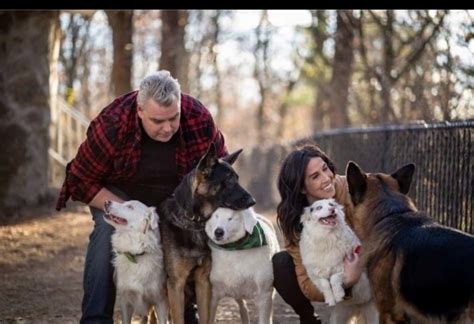 John Gray, wife, dog raise $30K for humane society