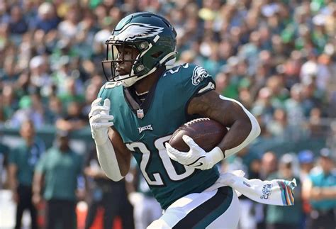 Miles Sanders Injury Update: Will the Eagles RB play in Week 15?