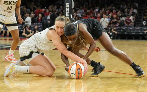 How Stanford alum Alanna Smith has become a force for the Chicago Sky