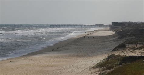 View Of Outer Banks Fishing Pier Photograph by Cathy Lindsey - Fine Art America