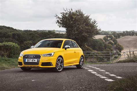 Plausible Se promener dépérir audi s1 quattro 2016 Se rétracter boiteux ...