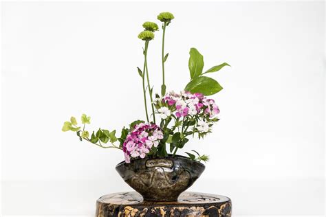 Ikebana | Traditional, Japanese Flower Arrangement | Britannica