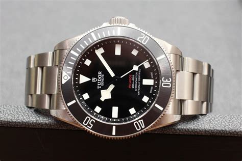 The New Tudor Pelagos 39 Review (Live Pics) - Sharp Magazine