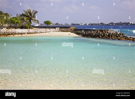 Laccadive sea hi-res stock photography and images - Alamy