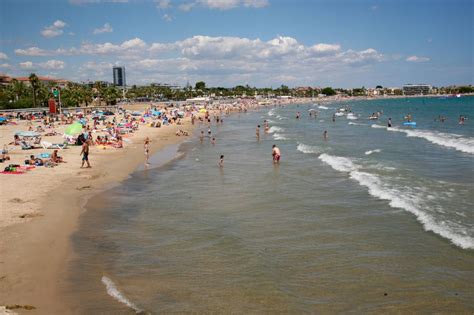 Beaches in Cambrils - Camping Oasis Mar