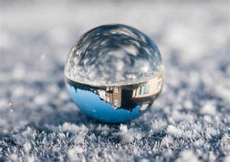 9 Tips for Unique and Mesmerising Crystal Ball Photography