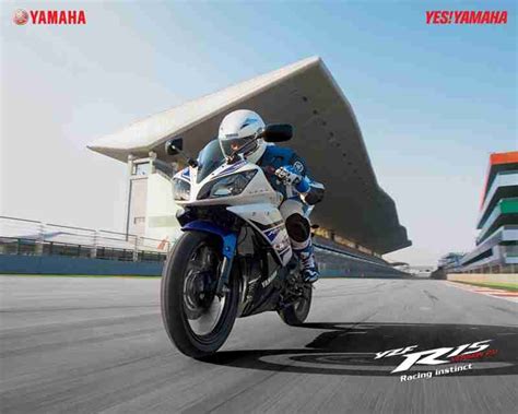 New Yamaha R15 v2 colours – 05 | IAMABIKER - Everything Motorcycle!