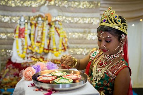 Here's how Diwali or Deepavali is celebrated around the world, News ...