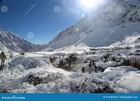 Kedarnath Reconstruction after Disaster in Extreme Winter and Snowfall ...