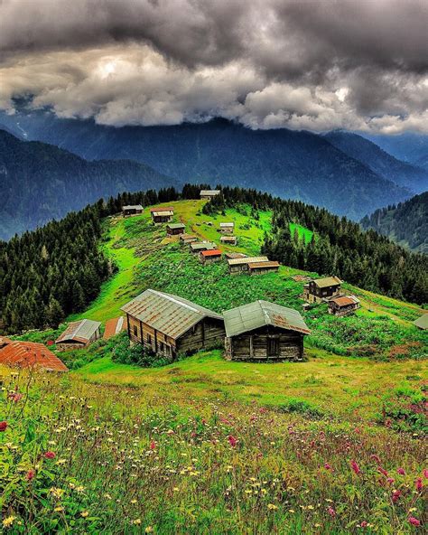 Camlıhemsin, Rize, Turkey 📷 by jackmartinphotoart | Beautiful places, Great shots, Natural landmarks