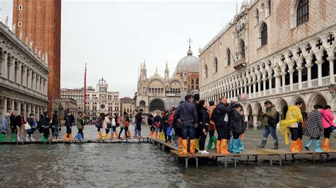 Venice flooding in dramatic pictures