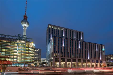 Hotel In Berlin Am Alexanderplatz - adinda louis