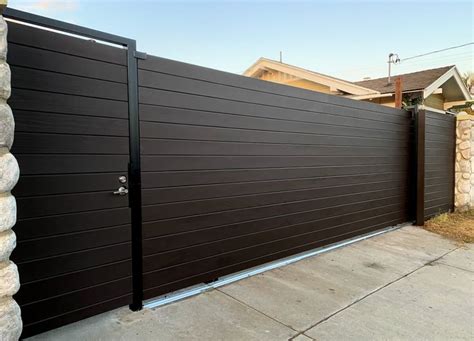 Horizontal Tongue and Groove - 17’6” x 6’ tall - Automatic, Sliding driveway gate | Modern gates ...