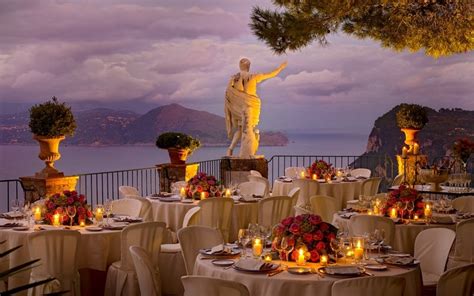 Capri Guide: Where to Eat, Sleep, and Sunbathe on the Mystical Italian ...