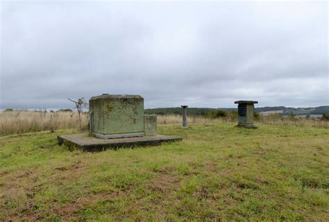 Cold war bunker, Victory Wood, near... © pam fray cc-by-sa/2.0 :: Geograph Britain and Ireland