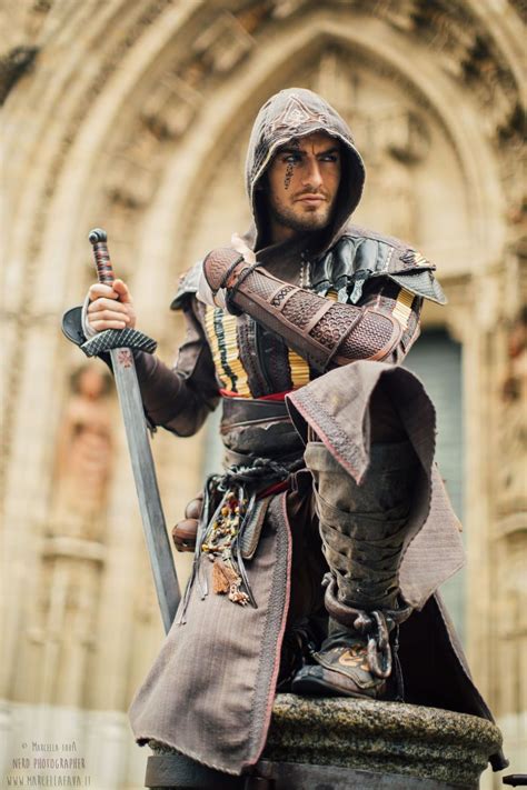 This ‘Assassin’s Creed’ Cosplay Is Much Better Than The Film ...