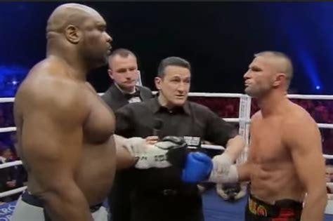 Fight Archives: Bob Sapp gets TKOd by kickboxer half his size | LaptrinhX / News