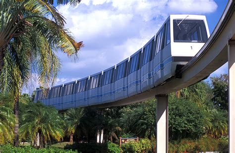 Zoo Miami shuts down monorail after four decades of service - WSVN ...