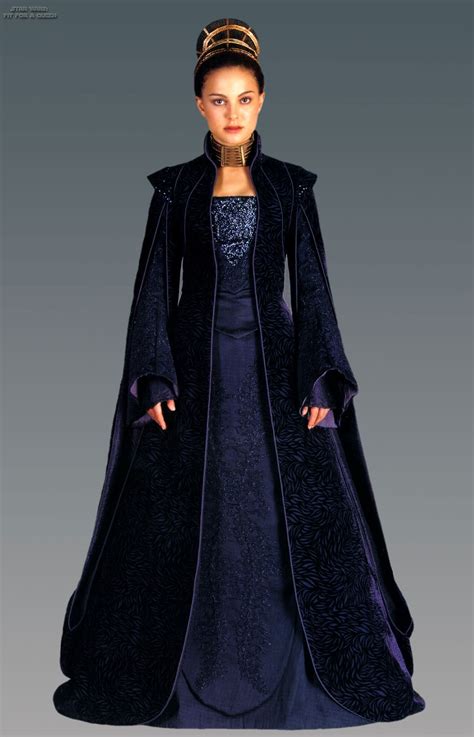 A look into Star Wars: Padme's dresses. Part VII