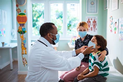 Questions to Ask When Choosing a Pediatrician | Children’s Hospital Los Angeles