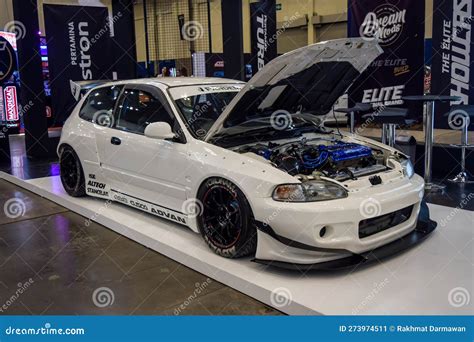 White Honda Civic EG6 Hatchback with Rocket Bunny Pandem Bodykit Editorial Photo - Image of ...