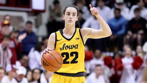 Iowa basketball ticket prices surge after Caitlin Clark decides to enter 2024 WNBA Draft | Fox ...