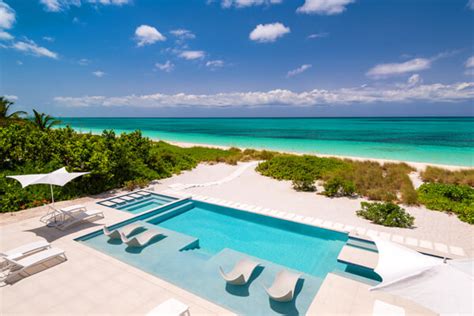 Turks and Caicos Beachfront Villas | Where To Stay