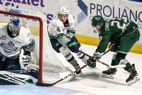 Silvertips weekend wrap: Three wins in three days | HeraldNet.com