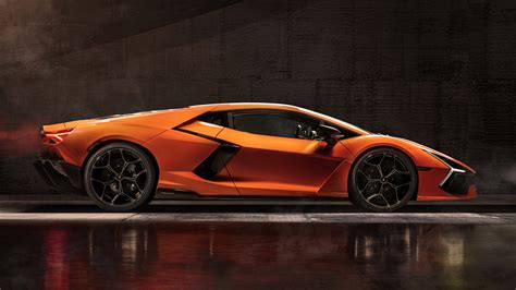 Lamborghini Revuelto — The Beauty of Cars