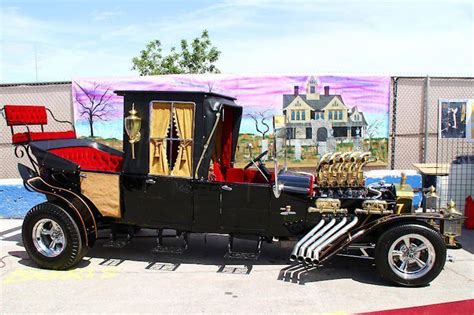 The car from the Munsters! #Hotrodsclassiccars | Tv cars, Cars movie, Weird cars