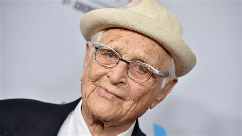 Norman Lear, Father of the American Television Sitcom, Dead at 101