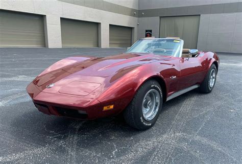 1974 CHEVROLET CORVETTE STINGRAY CONVERTIBLE for sale: photos, technical specifications, description