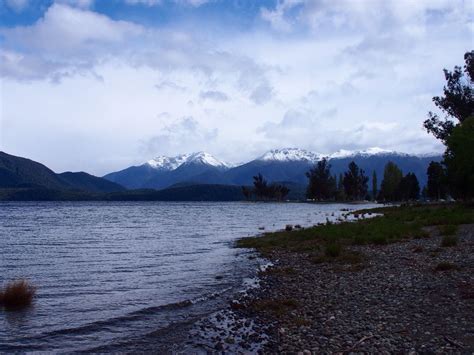 Te Anau | Te anau, Natural landmarks, Lake