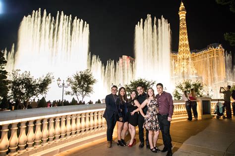 Mind-Bending Facts about the Fountains at the Bellagio ...