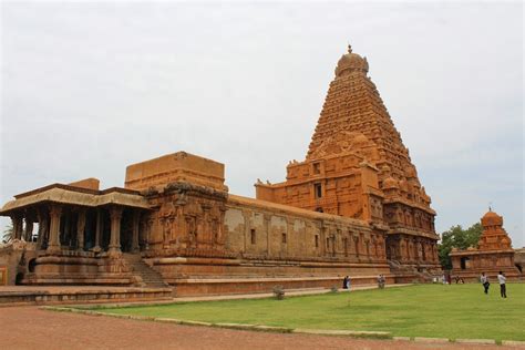 Sri Brihadeeswarar temple