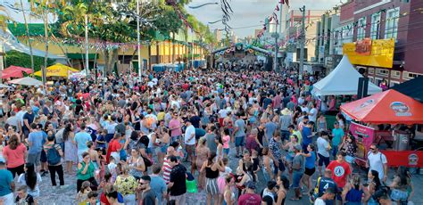 Carnaval de Itajaí promove resgate cultural e atrai público recorde Itajaí Online