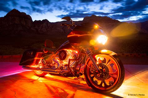 Custom Harley Davidson at Red Rock - Patchin Pictures