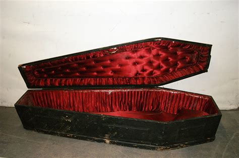 0027074 Wooden Black Painted Coffin With Red Satin Interior ( H 42cm x ...