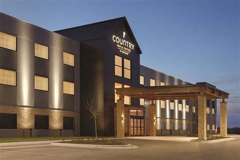 COUNTRY INN & SUITES BY RADISSON, LAWRENCE, KS $100 ($̶1̶4̶5̶) - Updated 2024 Prices & Hotel Reviews