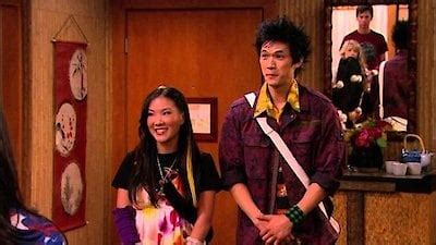 Watch iCarly Season 2 Episode 5 - i Go To Japan Online Now