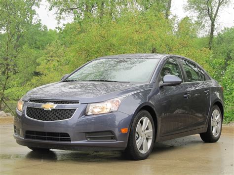 Chevrolet Cruze Diesel Review - Details Of 8 Videos And 70+ Images