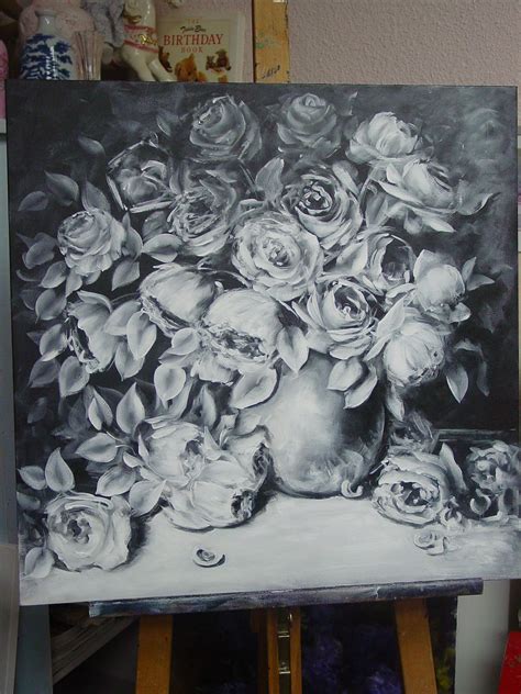 Black & White Roses in vase | Black and white roses, Painting, White roses
