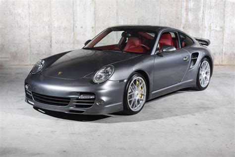 10 of the Best Porsche Carrera Models of All Time