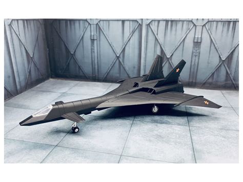 MiG-31 Firefox Plastic Kit | HLJ.com