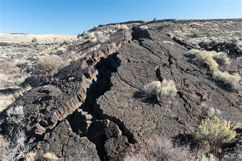 Tumalo in basaltic lava flow, Oregon – Geology Pics