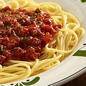 Olive Garden Meat Sauce This sauce is so good and super simple. I ...